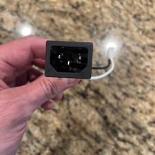 Originale Ubiquiti power port