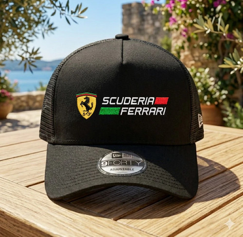 Cappello camionista ricamato