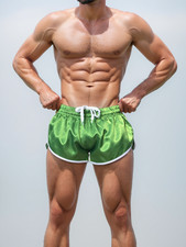 Pantaloncini retrò sportivi nylon raso - taglio alto verde abbigliamento sportivo per uomo e donna