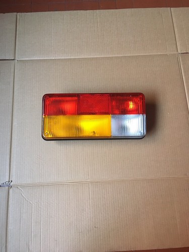 Fanale posteriore alfetta - fanale,