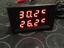 TERMOMETRO DIGITALE DOPPIO DISPLAY LED ROSSI 6 - 24VDC, DA -20° A 99,9°C