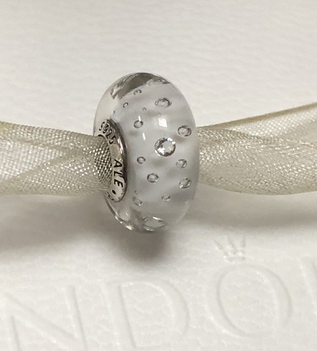 Charm pandora autentico - pandora,