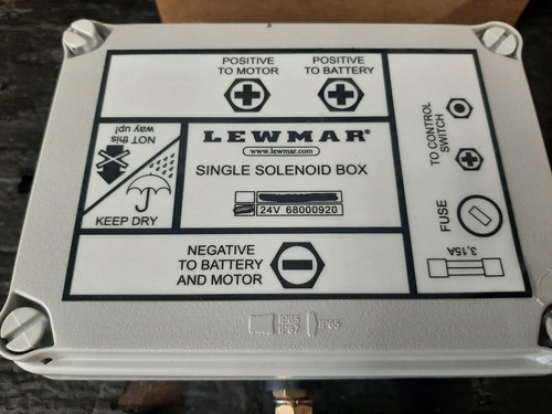 Lewmar scatola elettrogeno