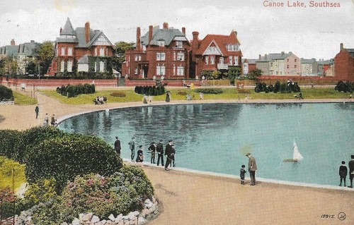 Southsea canoe lake - canoe,
