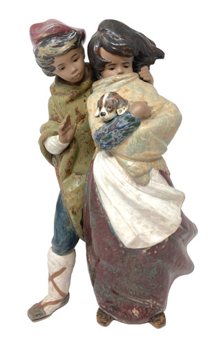 Lladro 1279 facing - facing, the