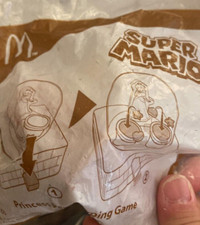 McDonald Happy Meal giocattolo