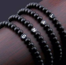 Bracciale con INIZIALE Lettera Perle Nero braccialetto nome Regalo da Uomo Donna