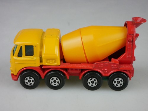 Camion per calcestruzzo a - per, 21-a