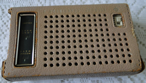 Radio portable ancien hitachi - radio,