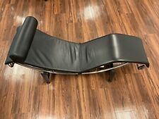 REPLICA - Le Corbusier LC4