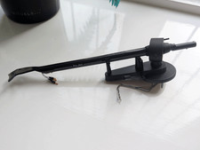 Braccio in fibra di carbonio