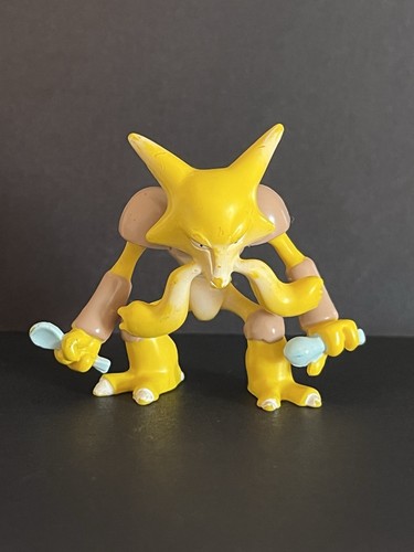 Alakazam tomy pokemon figure - tomy,