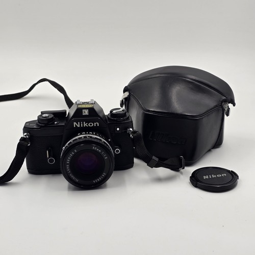 Nikon slr fotocamera - em,