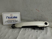 MANIGLIA ESTERNA PORTA SINISTRA SX CON SUPPORTO FORD KA 2008/2018 V23795 BIANCA 