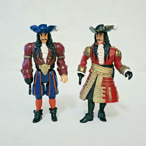 Lotto figurine captain hook - lotto, 2
