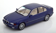 Scala 1:18 KK BMW 540i E39 Berlina 1995 blu metallizzato
