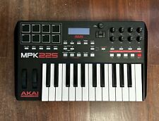 Tastiera Akai MPK 225