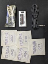 Yamaha YT100 - Accordatore chitarra + Cavo Amplificatore + Corde Yamaha