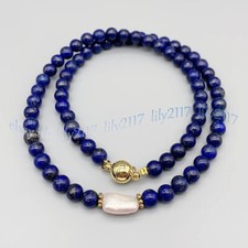 Collana di perle bianche