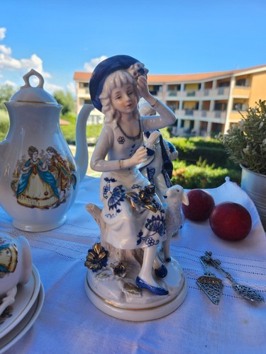 Statuetta vintage - , in