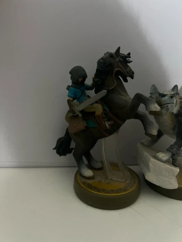 Wolf link amiibo - link,