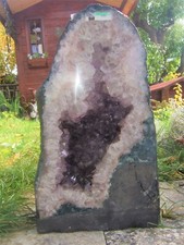 Raw minerals crystal - -,