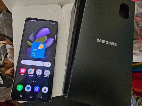 Samsung galaxy flip4 - z,