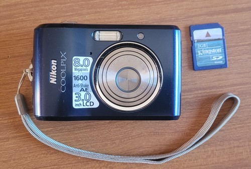 Nikon coolpix l18 8mp - coolpix,