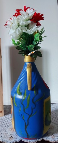 Fatto mano damigiana - mano.,