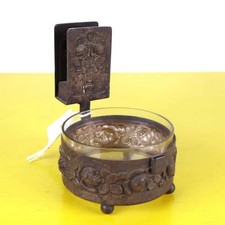 antico posacenere in metallo e vetro