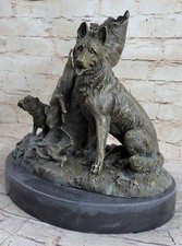 Scultura In Bronzo Di Cani Da