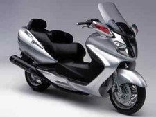 SUZUKI BURGMAN 650. AN650