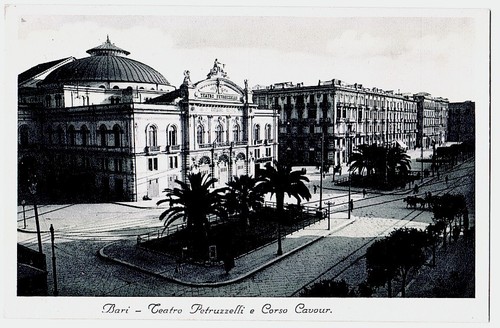Bari teatro petruzzelli - teatro,