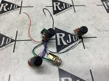 EMG BTS Basso Elettrico Attivo