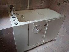Vasca da bagno per anziani o