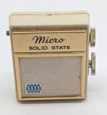 Radio AM Ross Micro Solid State 1962 funzionante 2,5 pollici - avorio con scritte oro