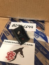 Tassello Fissaggio paraurti anteriore *ORIGINALE* LANCIA Thema cod. 82456644