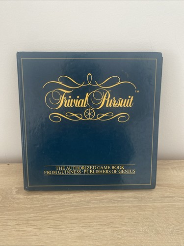 Trivial pursuit game - trivial,