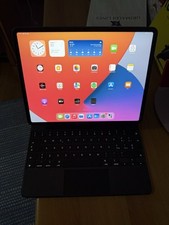 Apple iPad Pro 4a gen 256GB, Wi-Fi, 12,9" - Grigio. Con Magic Keyboard