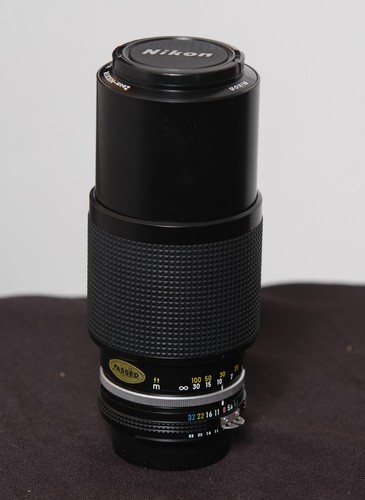Nikkor 200mm exc - 4,5/80-200mm, ai