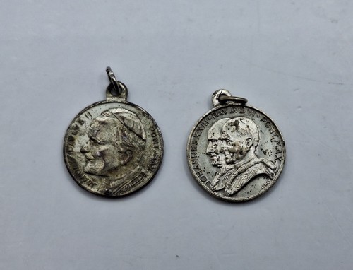 Ciondolo medaglia vintage
