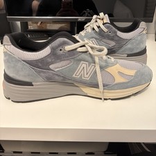 Size 11 - New Balance 991 v2