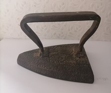 Antico Ferro Da stiro In Ghisa