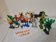 LOTTO SOLDATINI MONTABILI ISAS DA COMPLETARE  SCALA MAGGIORE 1:32