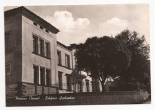 Porano  ( TR )  Edificio scolastico           rif. n.1