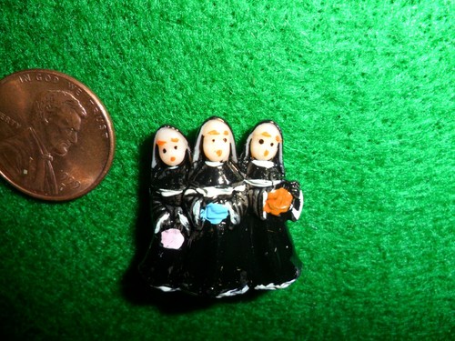Trio suore cantanti in - trio,