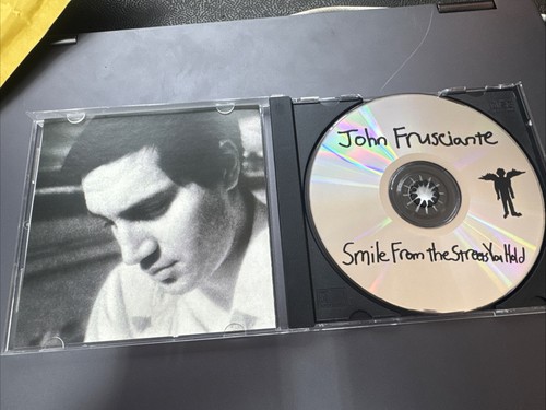 Smile from the streets you - smile,