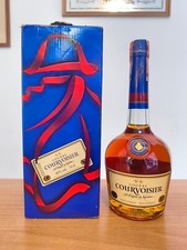 COURVOISIER VS VERY SPECIAL LE