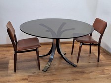 TAVOLO T69  DUE SEDIE S82 DI