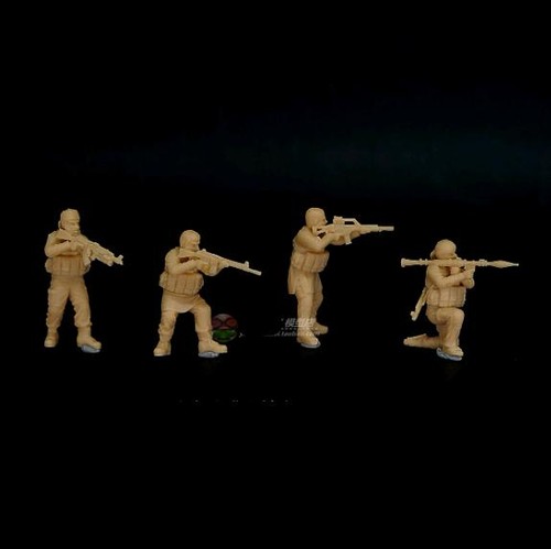 Soldatino 1 87 medio - 1/64, 1/87